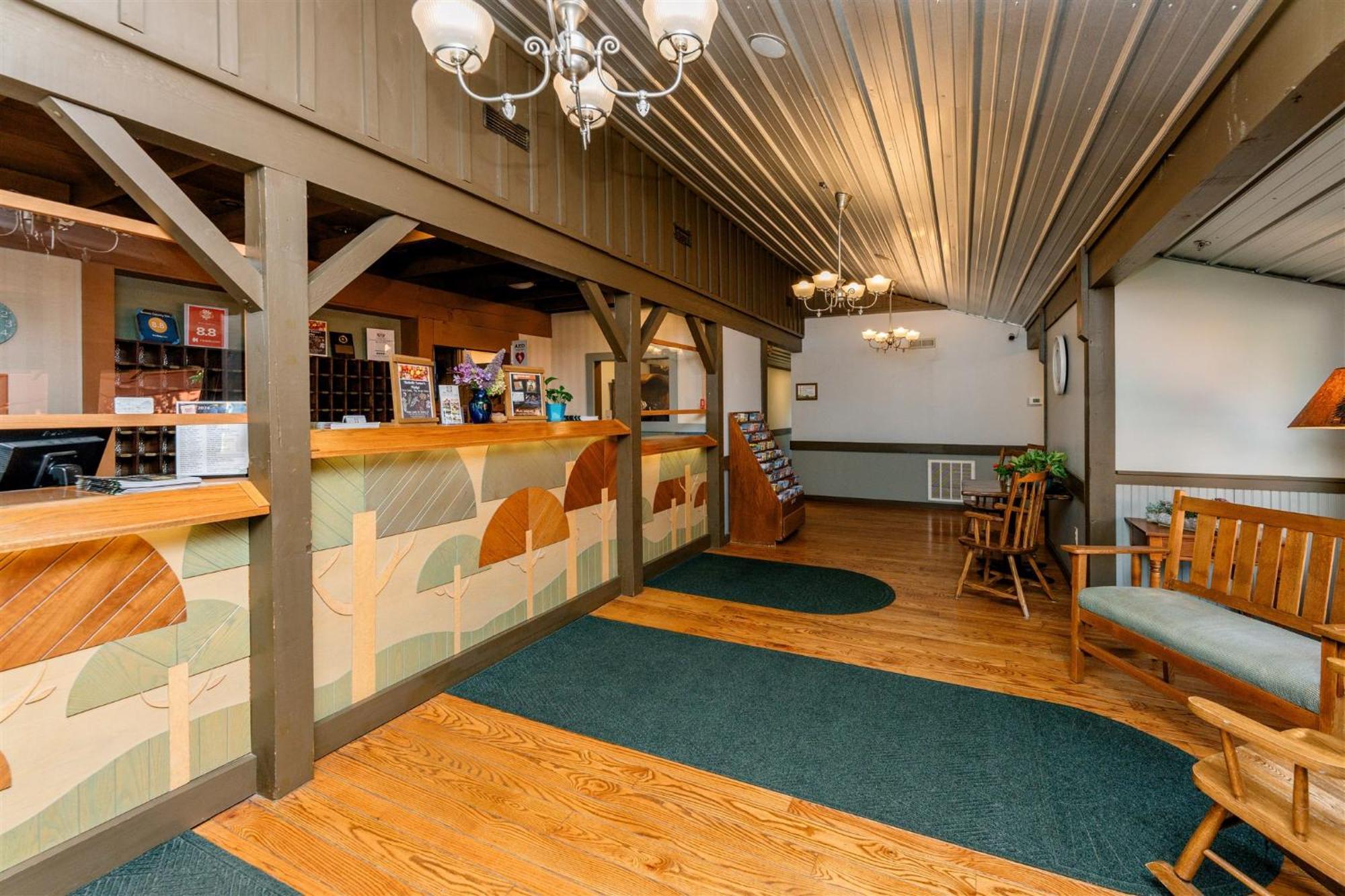 Brown County Inn Nashville Eksteriør billede