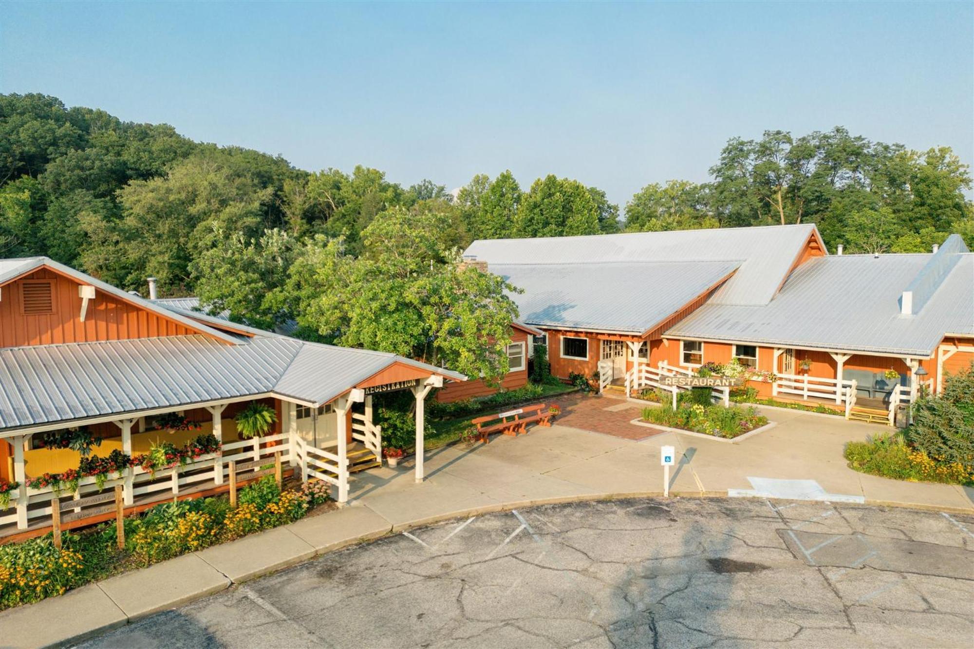 Brown County Inn Nashville Eksteriør billede