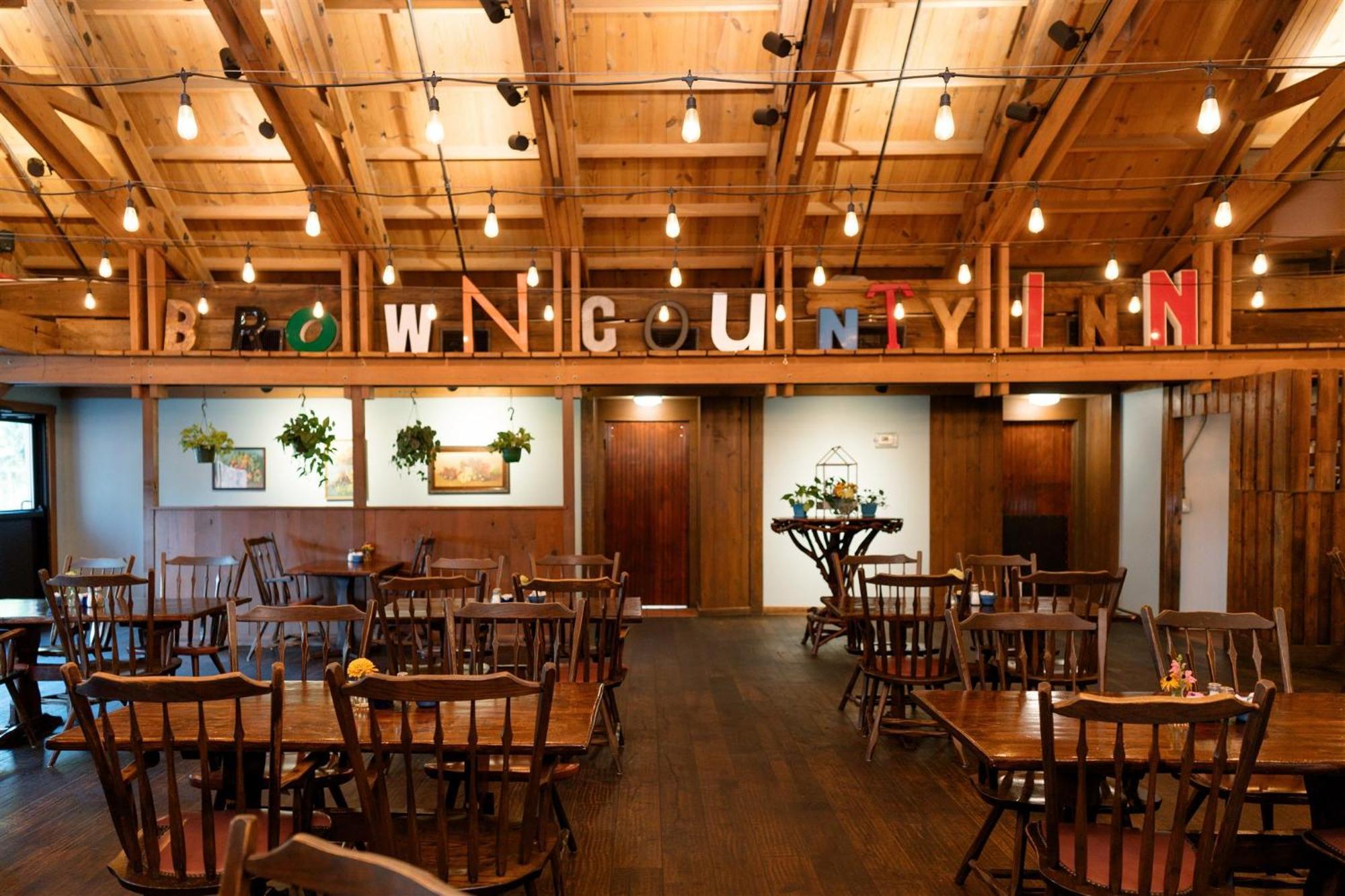 Brown County Inn Nashville Eksteriør billede
